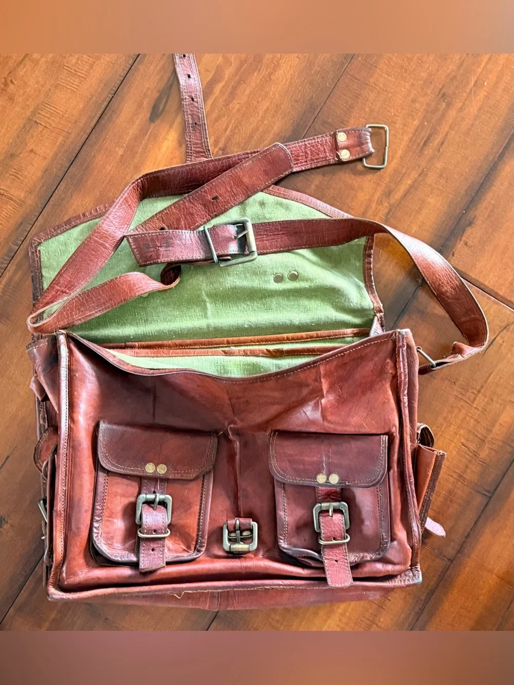 Very Vintage Leather Messenger Bag - Brown TLC